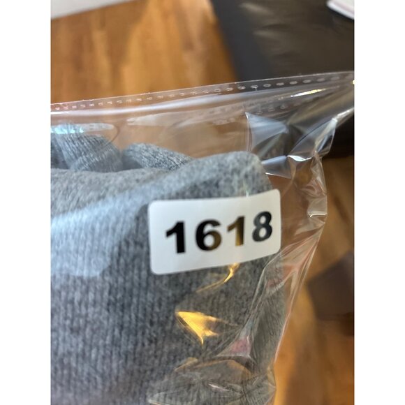 Eastern Mountain Sports Mens Medium Grey Crewneck Sweater - Picture 10 of 10